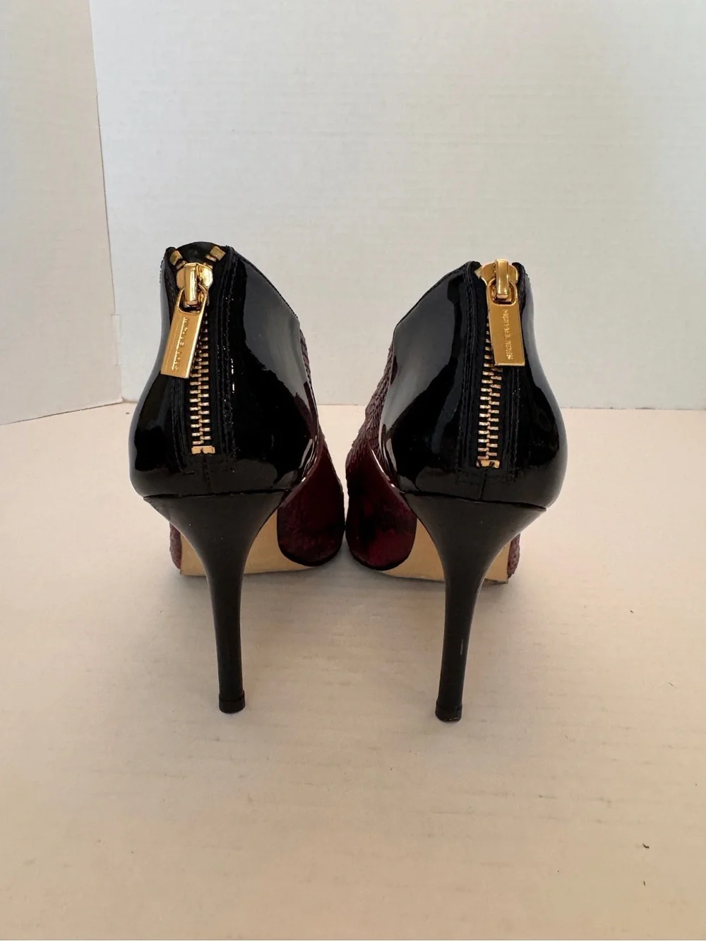 Michael Michael Kors Women 8M Berkley T-Straps Red Leather Snakeskin Heels Pumps